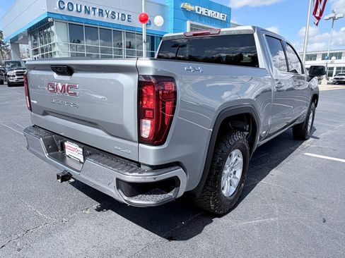 Used 2024 GMC Sierra 1500 SLE image 6