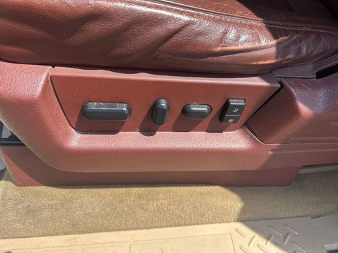 Used 2014 Ford F150 King Ranch w/ King Ranch Luxury Package AWD/4WD image 16