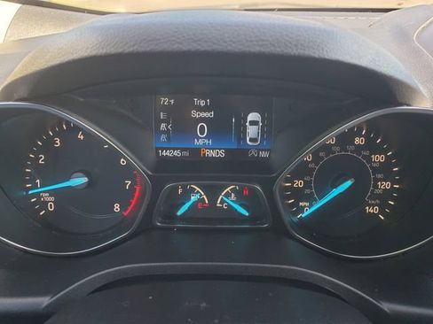 Used 2019 Ford Escape SE AWD/4WD image 15