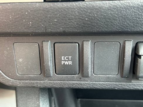 Used 2023 Toyota Tacoma SR5 RWD image 28