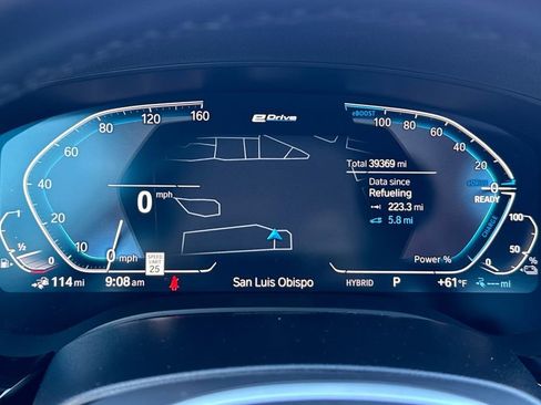 Used 2023 BMW 530e w/ M Sport Package RWD image 28
