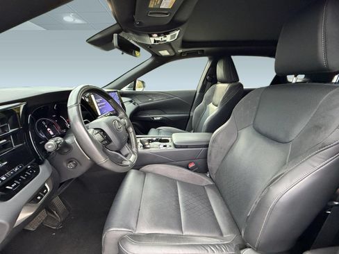 Used 2023 Lexus RX 350 FWD w/ Cold Area Package image 27