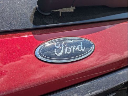 New 2026 Ford Explorer ST-Line image 9