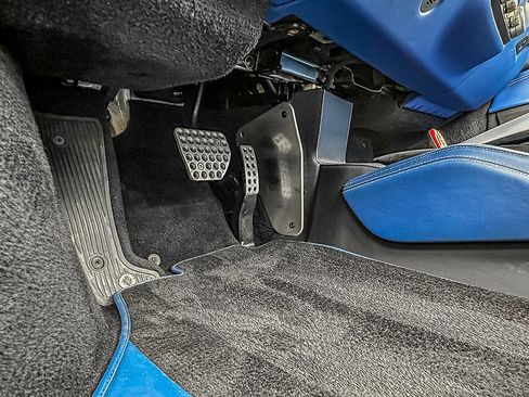 Used 2017 Ferrari 488 Spider RWD image 22