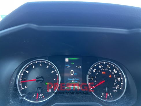 Used 2022 Toyota RAV4 XLE w/ Convenience Package AWD/4WD image 37
