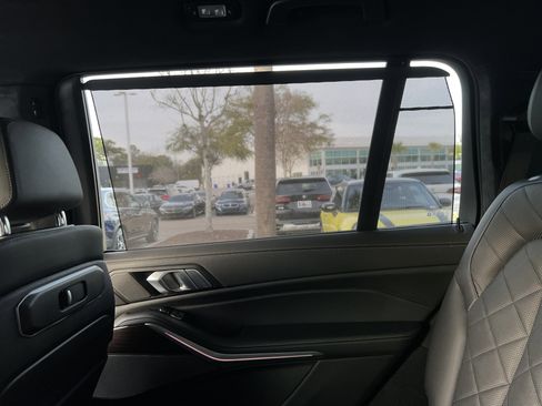 Certified 2023 BMW X7 xDrive40i w/ Executive Package image 44