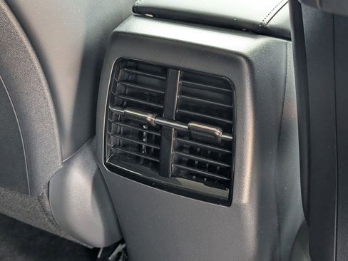 Certified 2025 Kia Niro EX FWD image 27