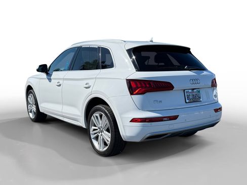 Used 2018 Audi Q5 2.0T Premium Plus w/ Premium Plus Package image 3