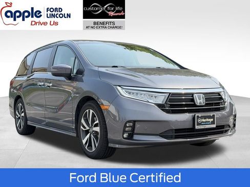Used 2024 Honda Odyssey Touring image 1