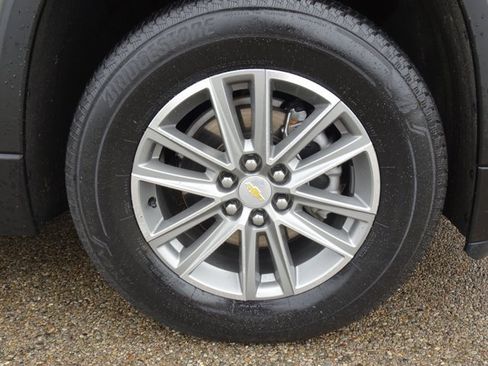 Certified 2022 Chevrolet Traverse LT image 25