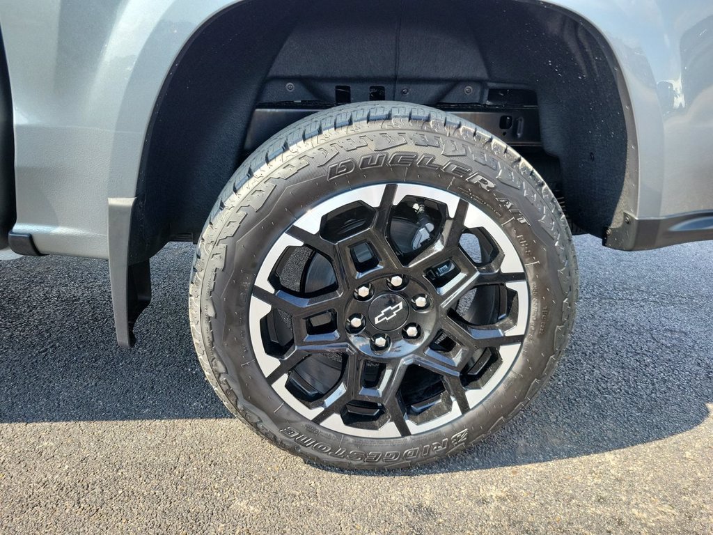 New 2026 Chevrolet Colorado Z71 w/ Technology Package AWD/4WD image 34