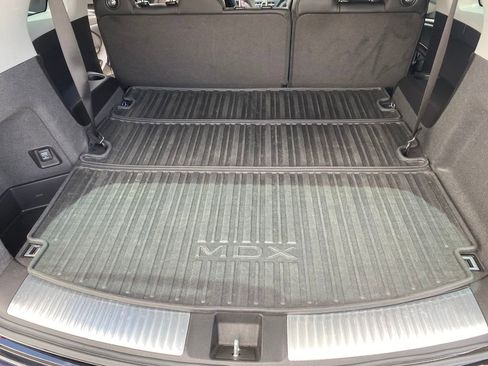 Used 2018 Acura MDX FWD image 11
