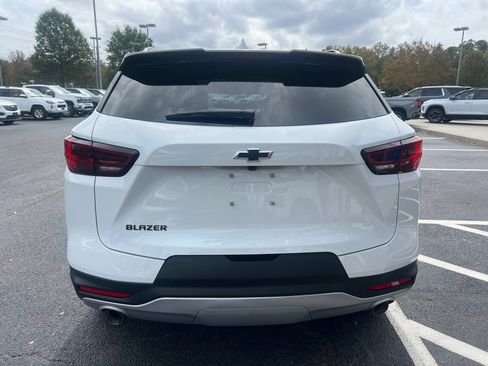 New 2025 Chevrolet Blazer LT w/ Midnight/Sport Edition image 16