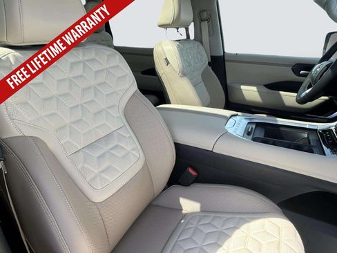 New 2026 Nissan Armada Platinum Reserve AWD/4WD image 27