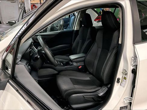 Used 2021 Subaru Outback image 7