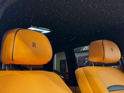 Used 2025 Rolls-Royce Cullinan AWD/4WD image 31