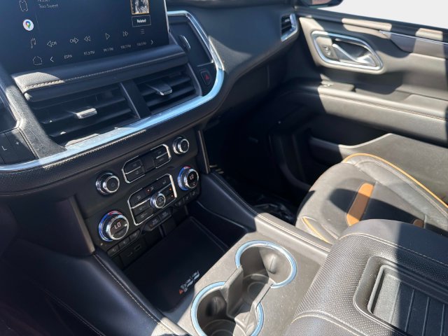Used 2022 GMC Yukon XL AT4 w/ AT4 Premium Package AWD/4WD image 21