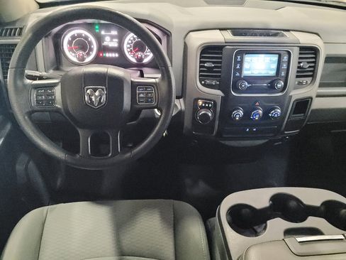 Used 2019 RAM 1500 Express w/ Express Value Package RWD image 22