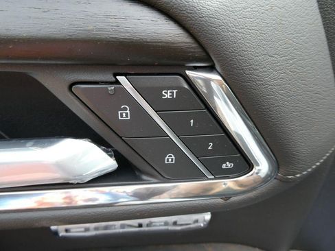 New 2026 GMC Sierra 1500 Denali AWD/4WD image 23