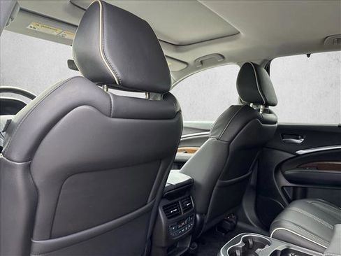 Used 2017 Acura MDX FWD w/ Advance Package image 22
