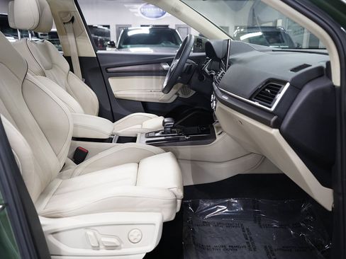 Used 2023 Audi Q5 2.0T Prestige w/ Prestige Package AWD/4WD image 34