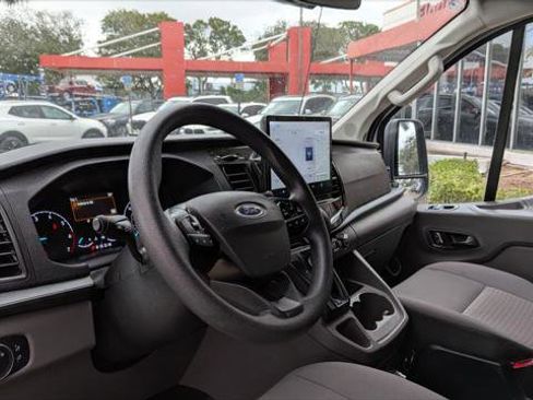 Used 2023 Ford Transit 350 XLT image 21