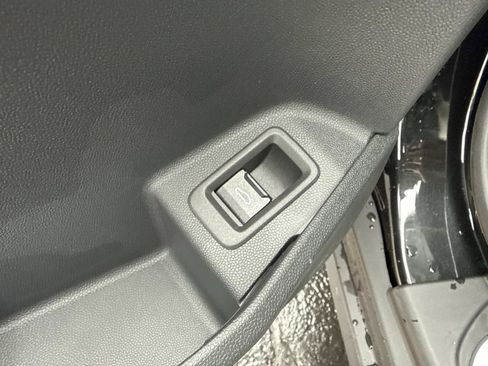 New 2026 MINI Cooper 2-Door Hardtop FWD image 14