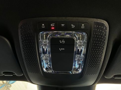 Used 2025 Mercedes-Benz GLA 250 image 18