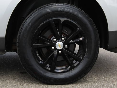 Used 2017 Chevrolet Equinox LT w/ Convenience Package FWD image 24