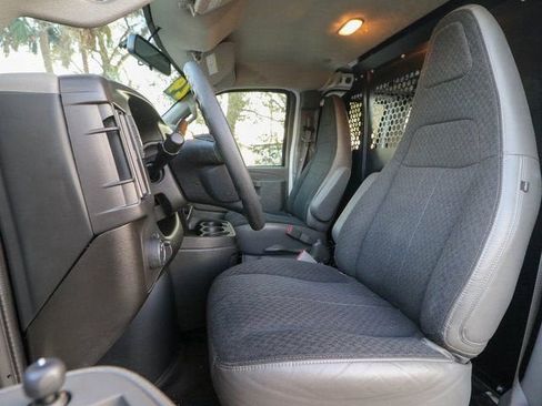 Used 2024 GMC Savana 2500 w/ Driver Convenience Package RWD image 15