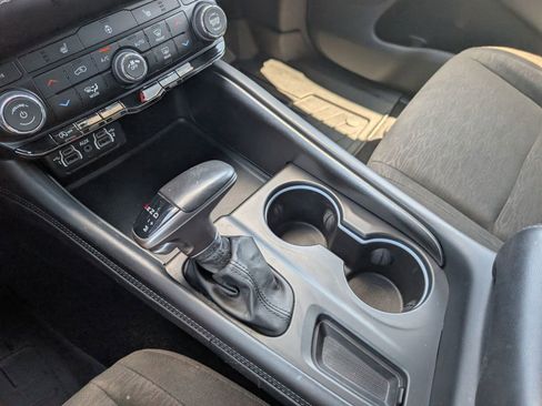 Used 2023 Dodge Durango SXT AWD/4WD image 25