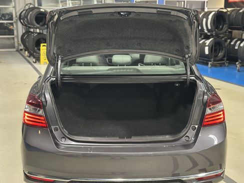 Used 2017 Honda Accord LX image 5