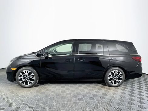 Certified 2026 Honda Odyssey Elite image 3