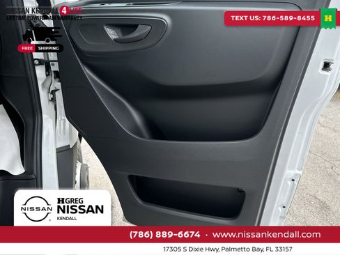 Used 2023 Mercedes-Benz Sprinter 3500 image 35