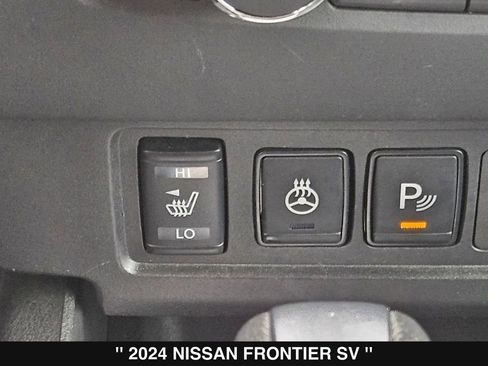 Used 2024 Nissan Frontier SV w/ SV Convenience Package RWD image 23