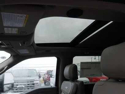 New 2026 Ford F350 Platinum w/ Platinum Plus Package