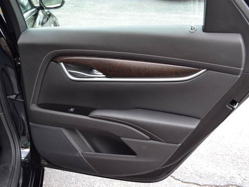 Used 2019 Cadillac XTS Luxury FWD image 43