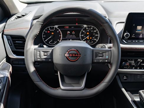 New 2026 Nissan Rogue SV AWD/4WD image 12