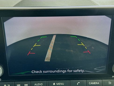 Used 2025 Nissan Altima 2.5 SV image 21