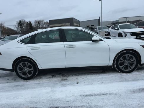 Used 2023 Honda Accord EX-L image 9