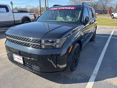 Used 2024 Hyundai Santa Fe Calligraphy image 2