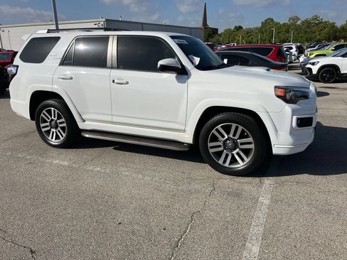 Used 2022 Toyota 4Runner TRD Sport RWD image 3
