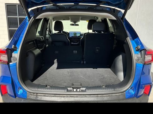 Used 2023 Ford Escape SE FWD image 12