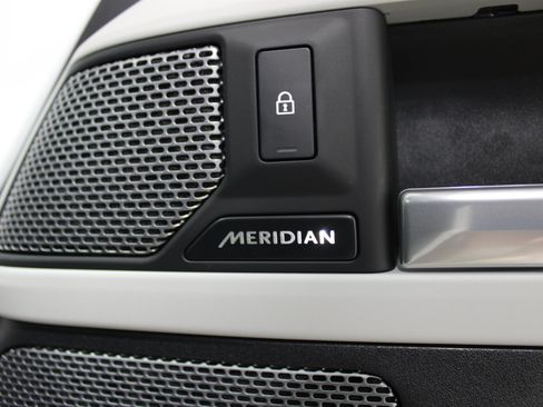 Used 2024 Land Rover Defender 110 S AWD/4WD image 24