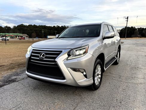 Used 2014 Lexus GX 460 image 1