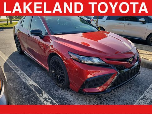 Certified 2024 Toyota Camry SE w/ Convenience Package FWD image 1