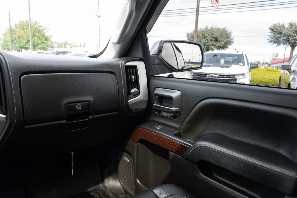 Used 2018 GMC Sierra 1500 SLT w/ SLT Premium Package AWD/4WD image 11