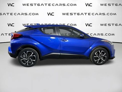 Used 2019 Toyota C-HR XLE image 42