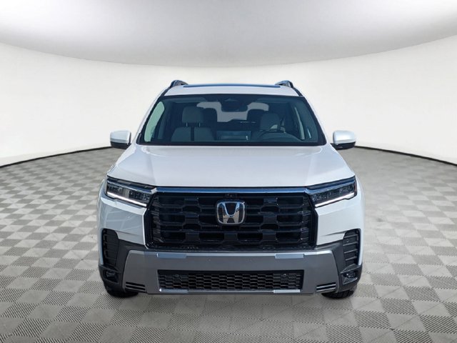 New 2026 Honda Pilot Touring image 9