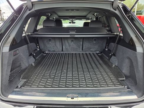 Certified 2025 Audi Q7 2.0T Premium Plus w/ Premium Plus Package AWD/4WD image 17